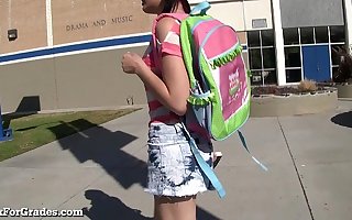 Hot Emo Teen Hooks Up With Her Teacher!